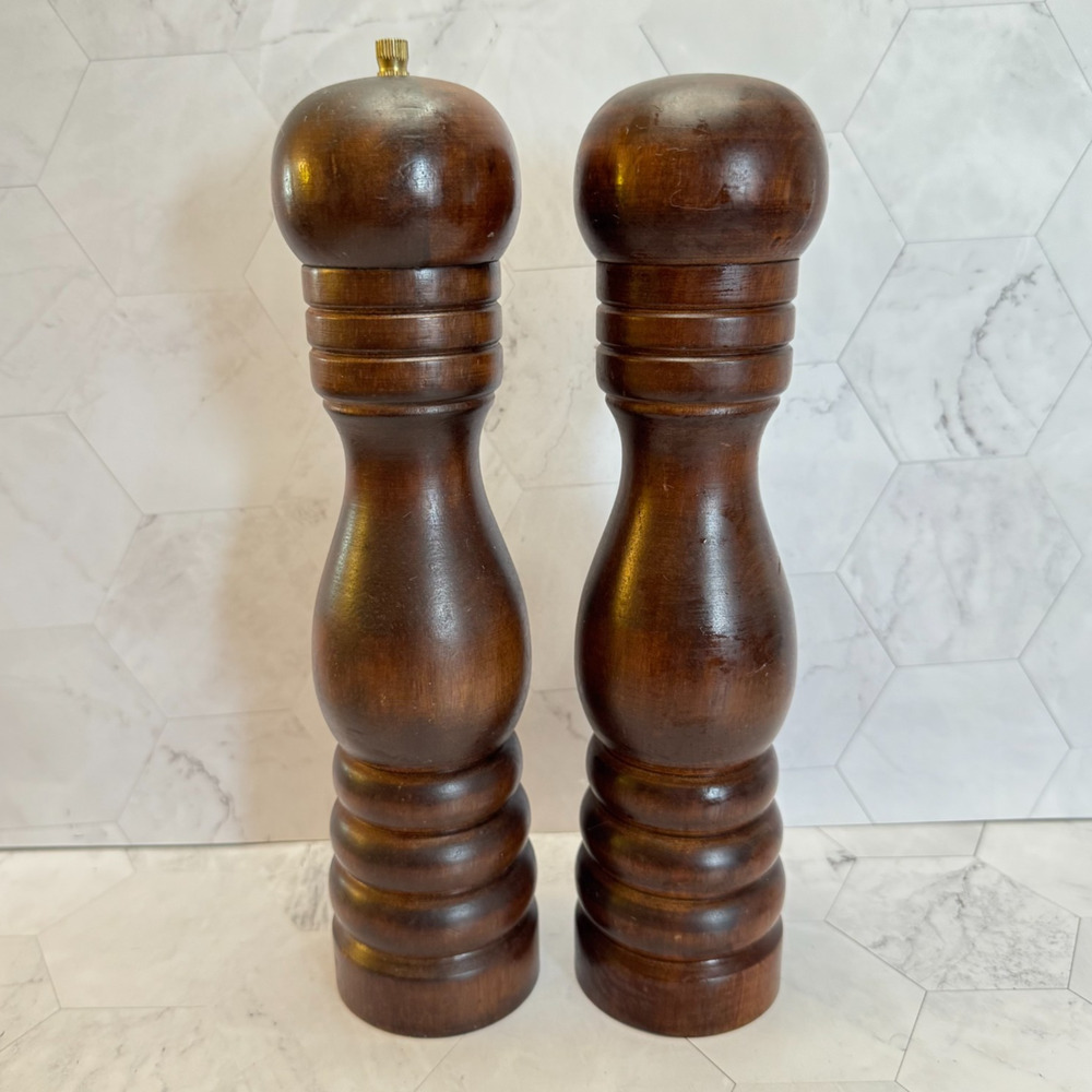 Vintage Wooden Salt & Pepper Shaker Mill Grinder 10" Set 1970 MCM Concepts Int'l